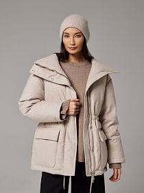 Шапка одинарная с пухом енота