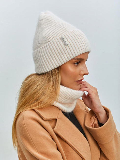 Комплект на велюре 40% ангора ESW 24168 К-Т