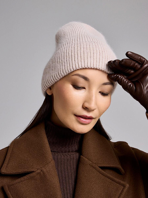 Шапка одинарная с пухом енота PR 25009