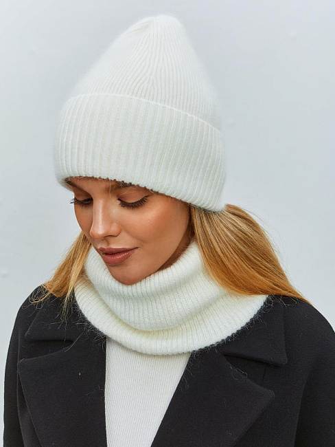 Комплект на велюре 40% ангора ESW 24168 К-Т